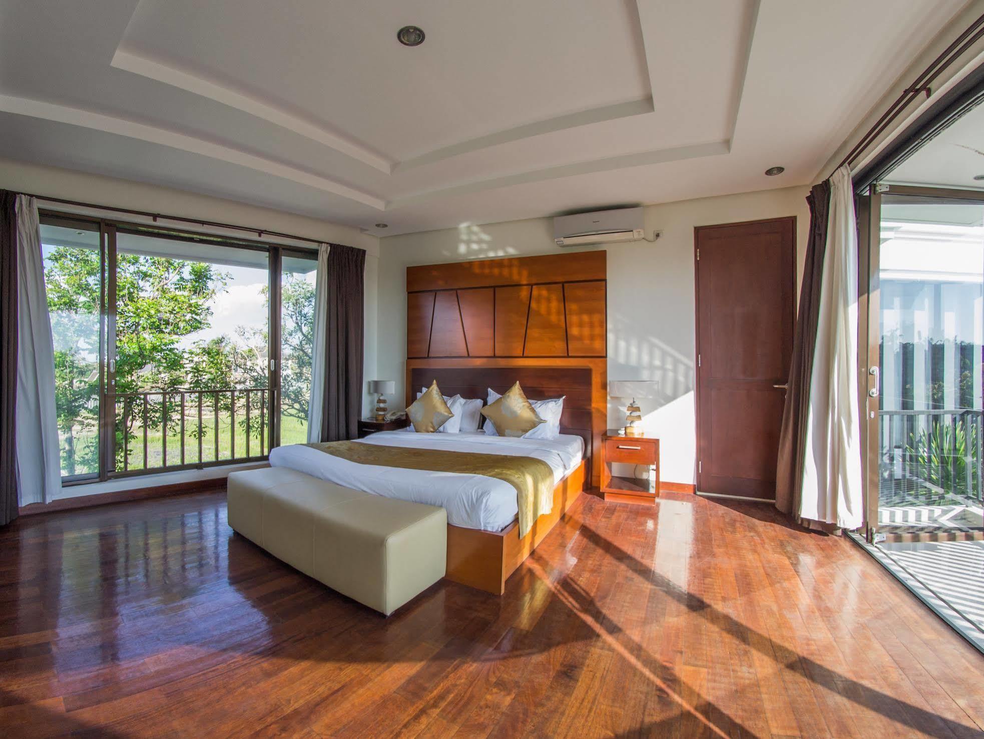 Villa Uma Girasole Canggu Zewnętrze zdjęcie